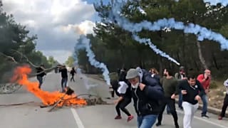 Gegen Auffanglager für Flüchtlinge: Auf den griechischen Inseln kracht's