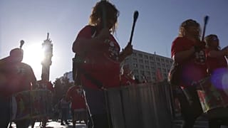 Más ilusión que crispación en el inicio de la campaña del referéndum constitucional en Chile