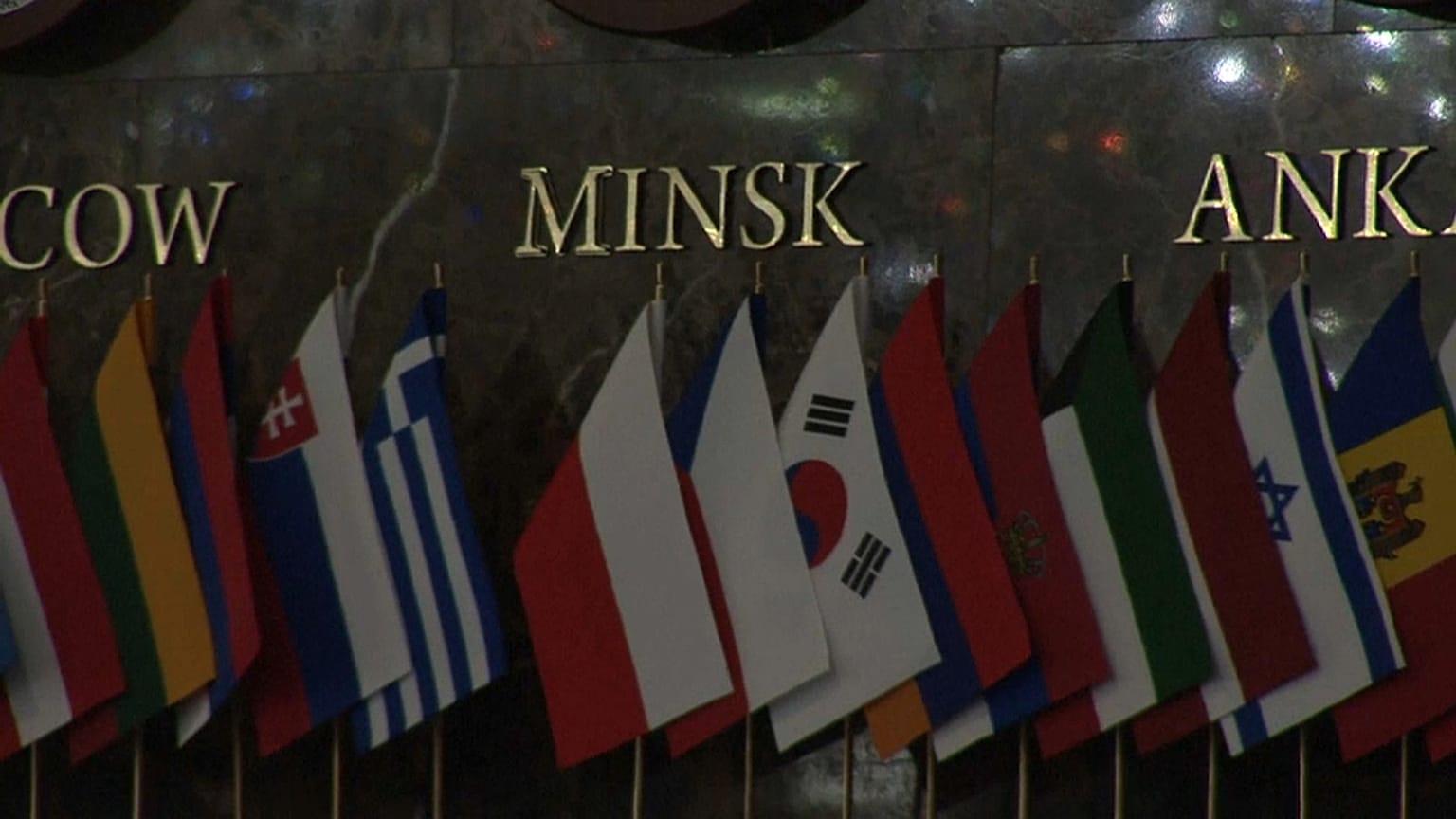 Минск: "мирный процесс пробуксовывает"