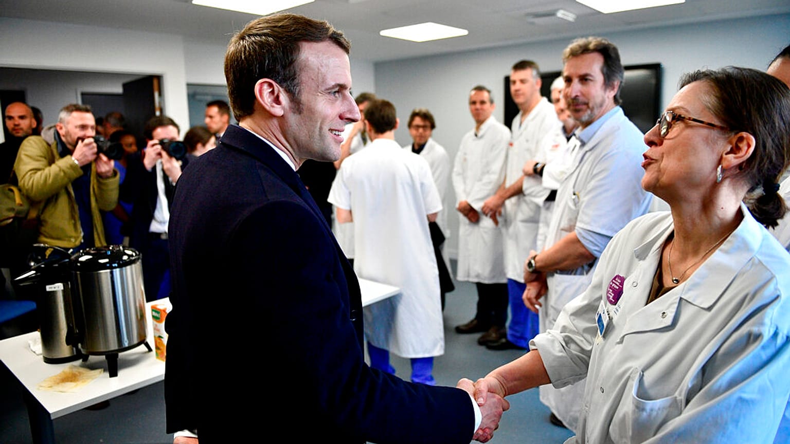 Covid-19 : La France en état d'alerte