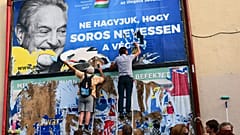 A Rogán-tárca 3 év alatt 100 milliárdot költött kommunikációra