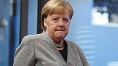 Merkel: Almanya’da insanların güvenliğini sağlamak en öncelikli görevimiz
