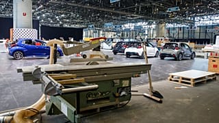 Tabalhadores suspendem preparativos da feira automóvel suíça