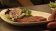 Bientôt dans vos assiettes : un steak de plantes imprimé en 3D