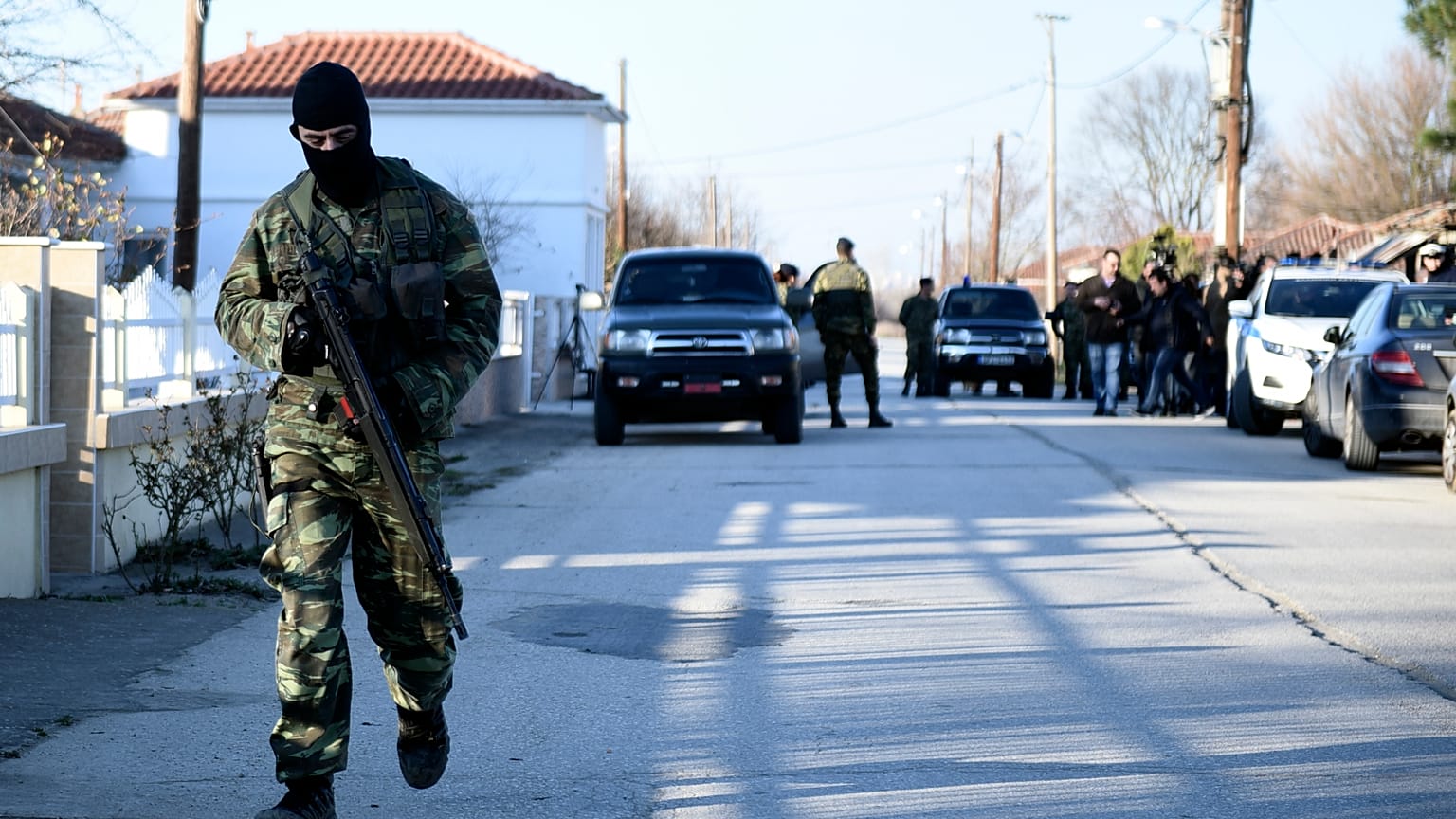 Grecia: respinti i migranti con i lacrimogeni al confine con la Turchia