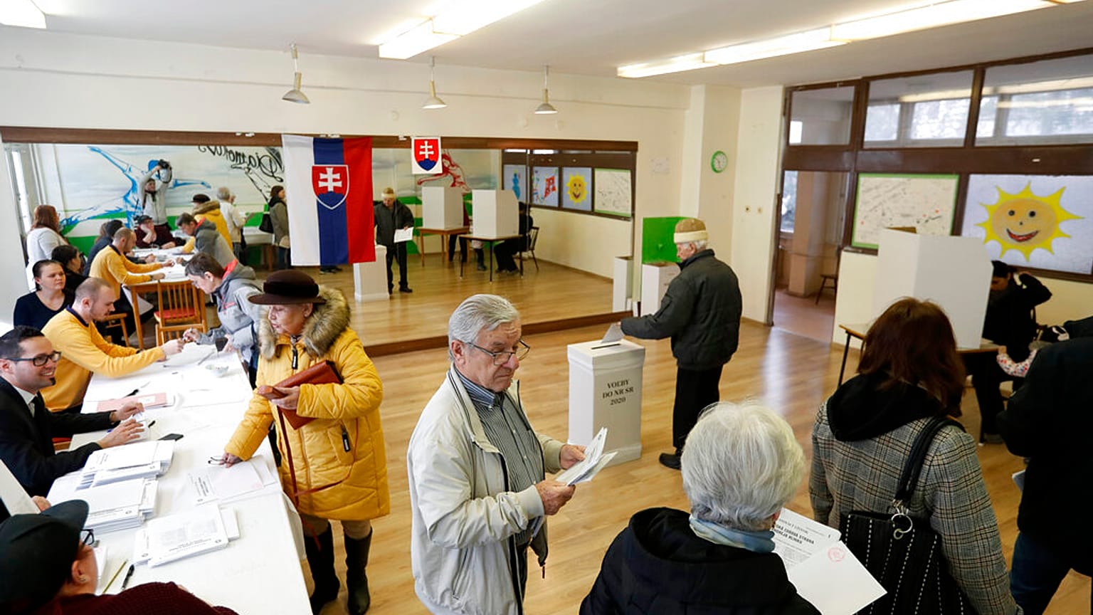 Με σύνθημα την κάθαρση οι βουλευτικές εκλογές στη Σλοβακία 