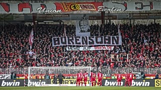 Fußball im Fadenkreuz: Zu den Beleidigungen gegen Dietmar Hopp