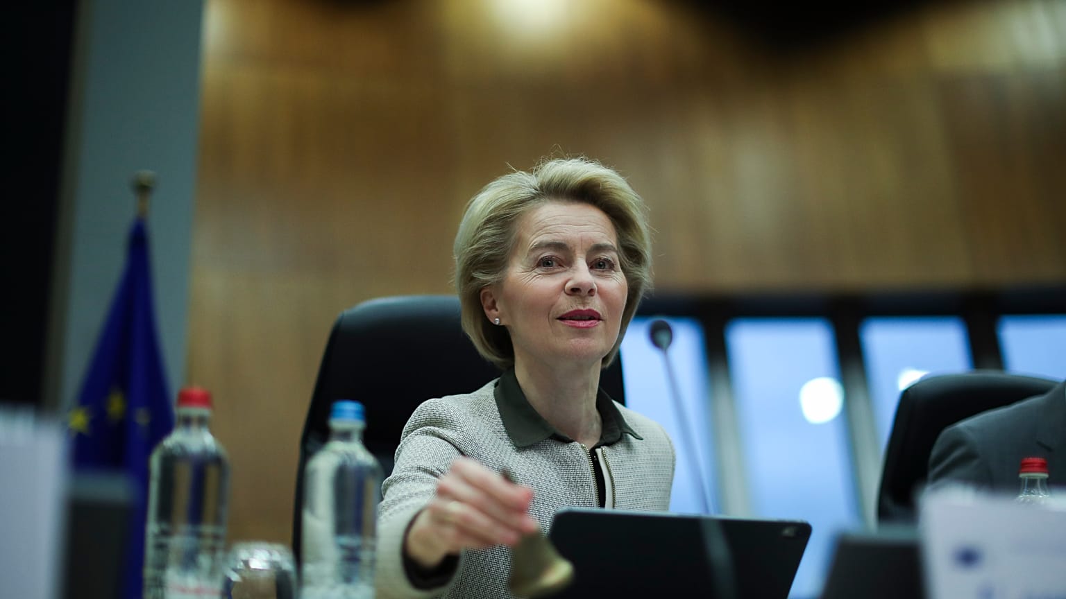 Gabinete de crise sobre Covid-19, face a risco "moderado a alto"