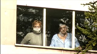 España supera los 120 contagios por coronavirus y estudia elevar el nivel de alerta