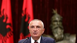 الرئيس الألباني إيلير ميتا 