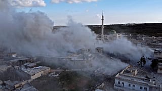 Siria: Damasco continua a bombardare i ribelli a Idlib. Ankara risponde, abbattendo un caccia