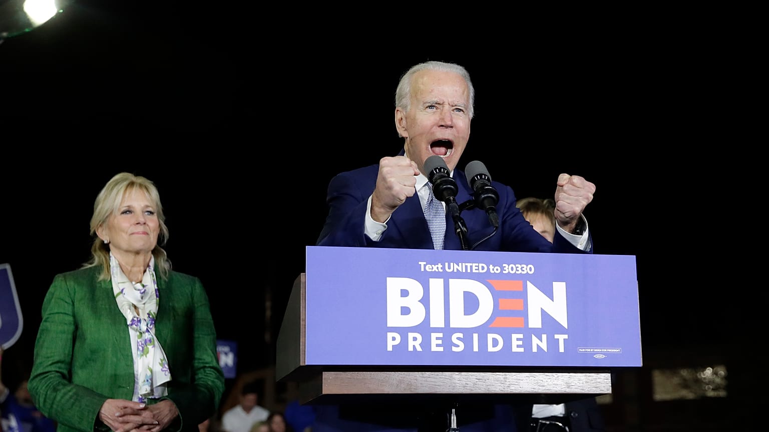 Biden a szuperkedd győztese, Bloomberg visszalépett