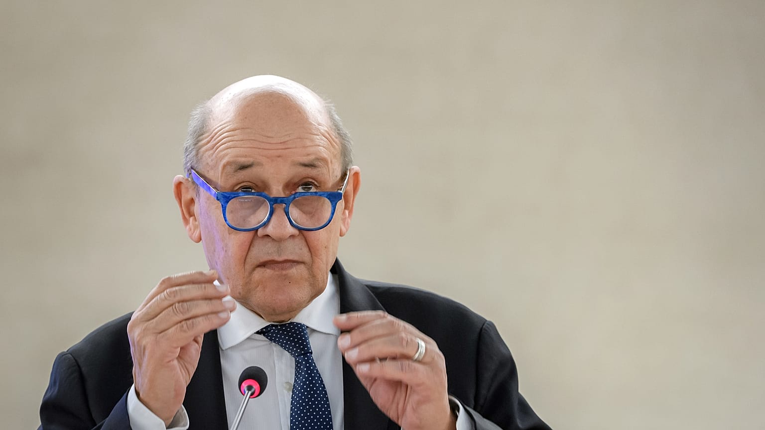 Fransa Dışişleri Bakanı Jean-Yves Le Drian