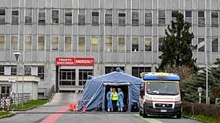 Coronavirus : l'Italie passe la barre des 100 morts ; écoles et universités fermées jusqu'au 15 mars