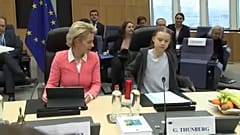 EU-Kommissionspräsidentin Ursula von der Leyen mit Greta Thunberg