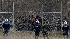 Greece Turkey Migrants