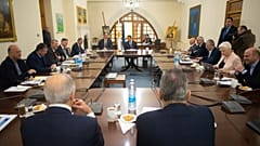 ΠΡΟΕΔΡΟΣ ΔΗΜΟΚΡΑΤΙΑΣ - ΕΘΝΙΚΟ ΣΥΜΒΟΥΛΙΟ