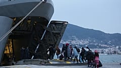 ΛΙΜΑΝΙ ΜΥΤΙΛΗΝΗΣ - ΑΡΜΑΤΑΓΩΓΟ «ΡΟΔΟΣ» ΑΙΤΟΥΝΤΕΣ ΑΣΥΛΟ ΕΠΙΒΙΒΑΣΗ