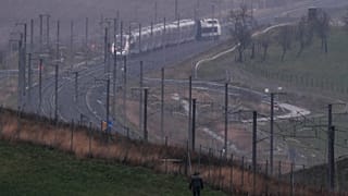 Der entgleiste Hochgeschwindigkeitszug
