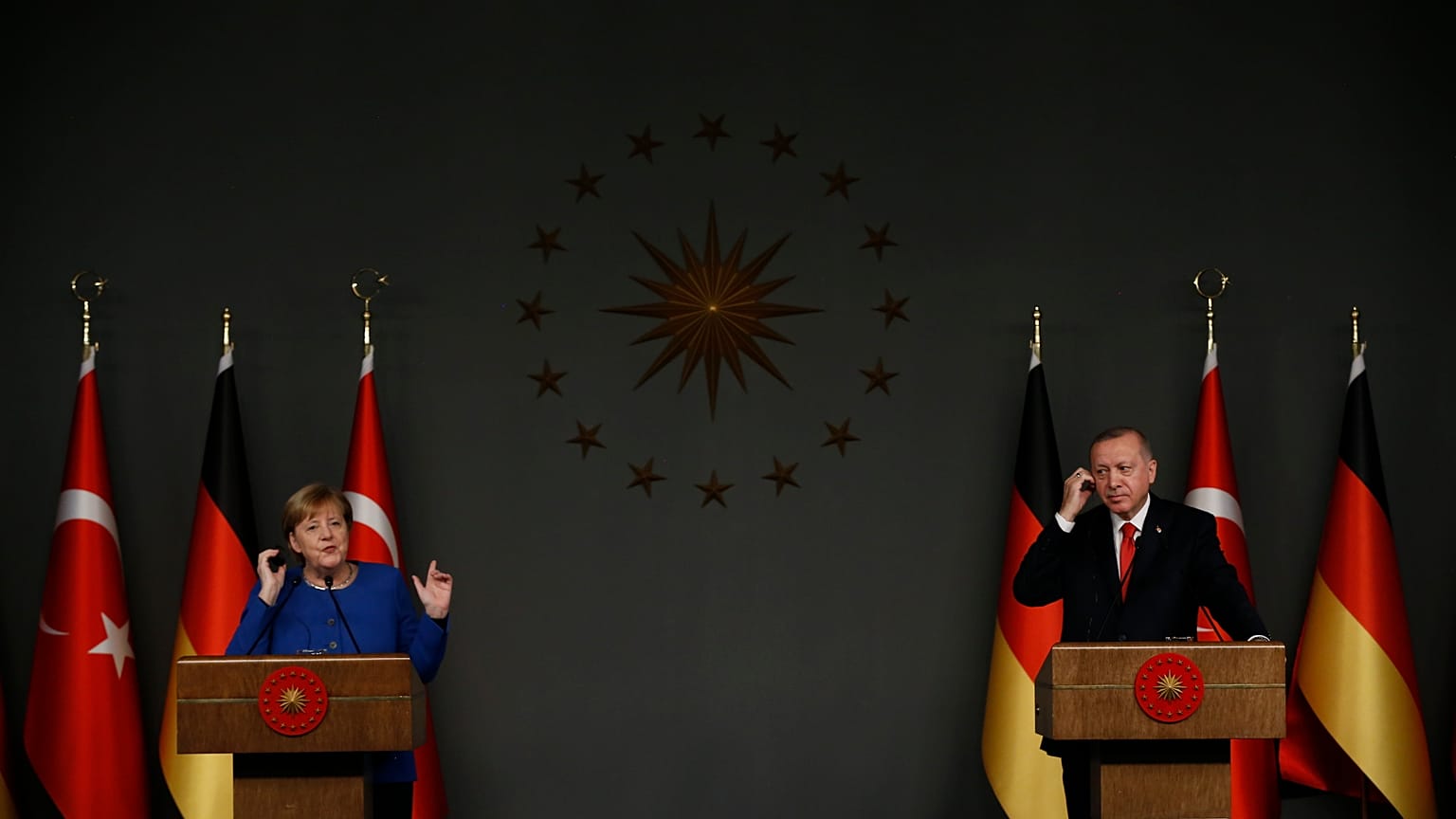 Cumhurbaşkanı Erdoğan, Almanya Başbakanı Merkel ile telefonda görüştü