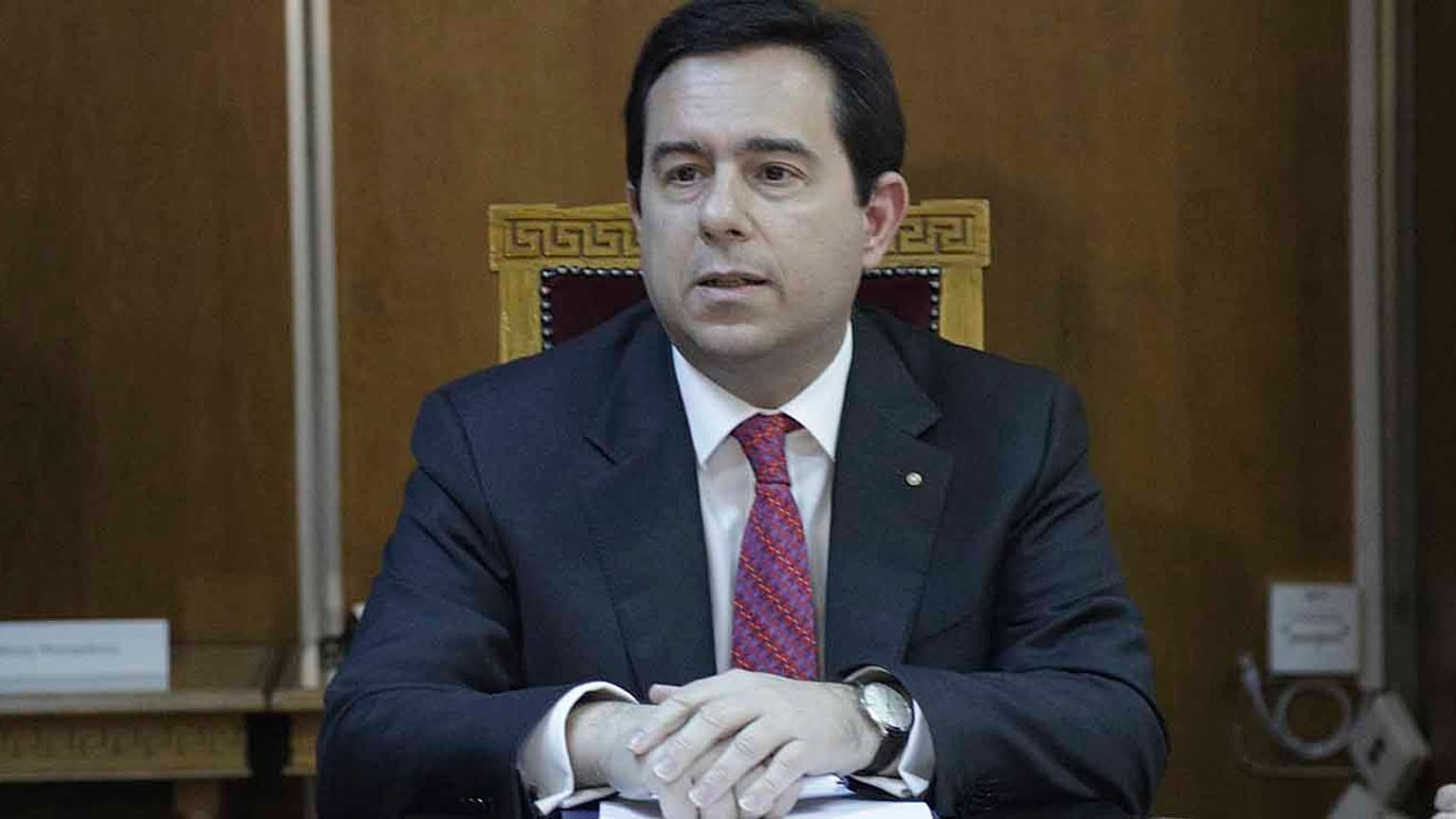 Σταματούν τα επιδόματα στους πρόσφυγες που πήραν άσυλο