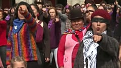 'Un violador en tu camino', himno feminista mundial que suena en Madrid