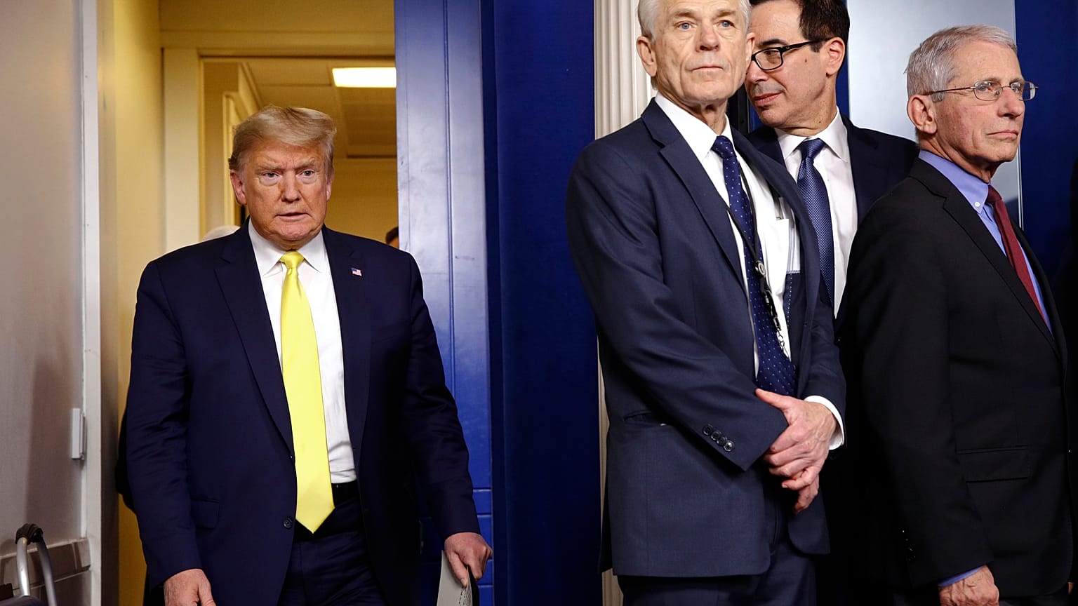 Donald Trump s'apprête à faire le point sur le coronavirus à la Maison Blanche, Washington, le lundi 9 mars 2020