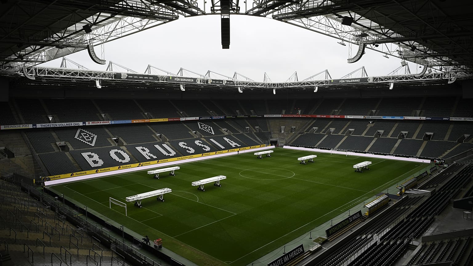 Leere Stadien: Das Coronavirus trifft den Sport mit voller Wucht
