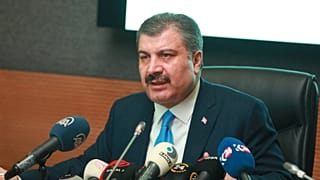 Sağlık Bakanı Koca: Koronavirüs salgınının Türkiye'de olma ihtimali çok yüksek