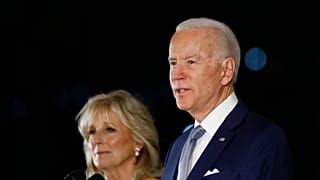 ABD'de Demokratların başkanlık yarışında Biden, Sanders'la arayı açıyor