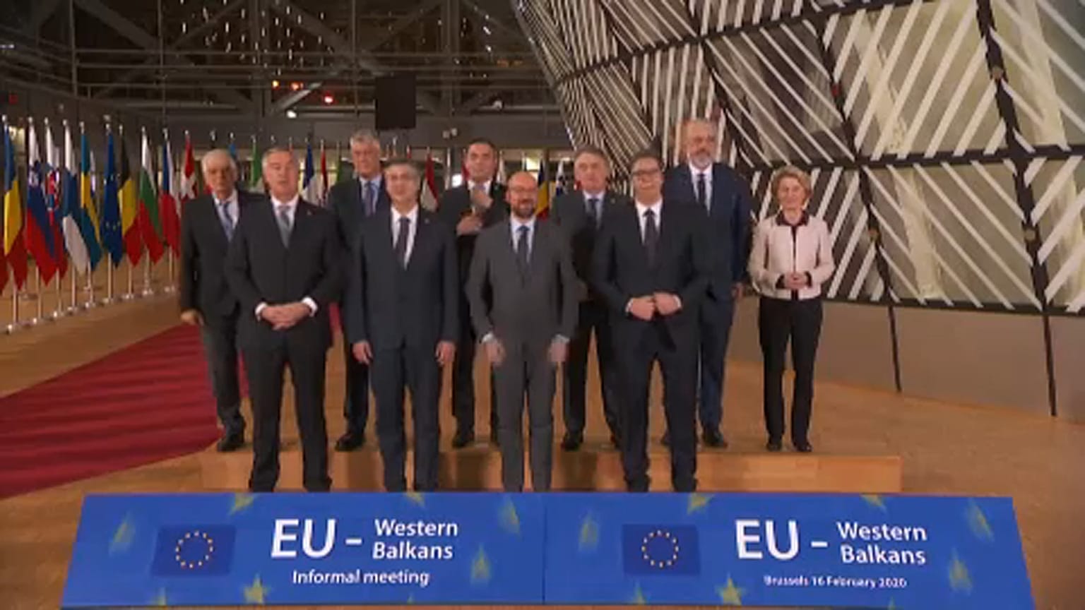 Ue, verso una nuova apertura ai Balcani 