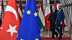 Türkiye AB'den tam olarak ne istiyor; göçmen krizi nereye gidiyor ? 