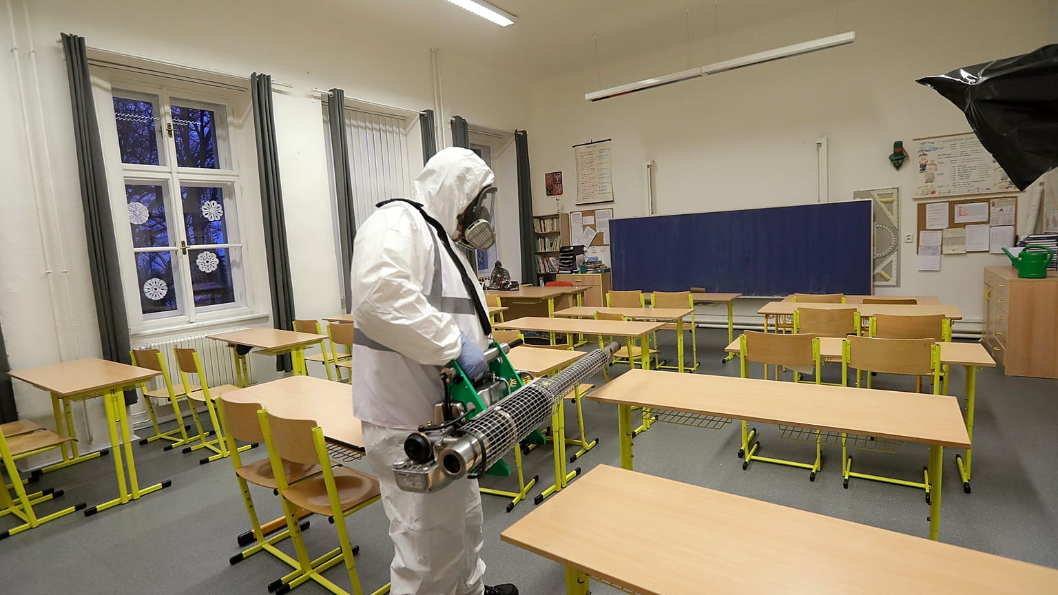 "Tous les pays peuvent encore changer le cours de la pandémie de Covid-19", estime l'OMS 