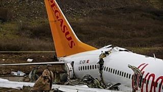 Kaza yapan Pegasus uçağı