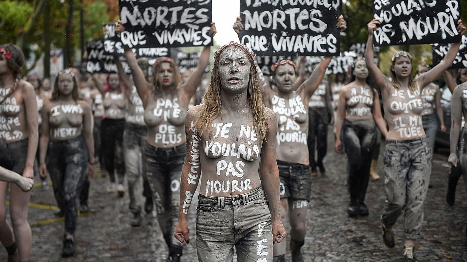 FEMEN lideri Shevchenko: Kadın haklarında ilerleme yok gerileme var 