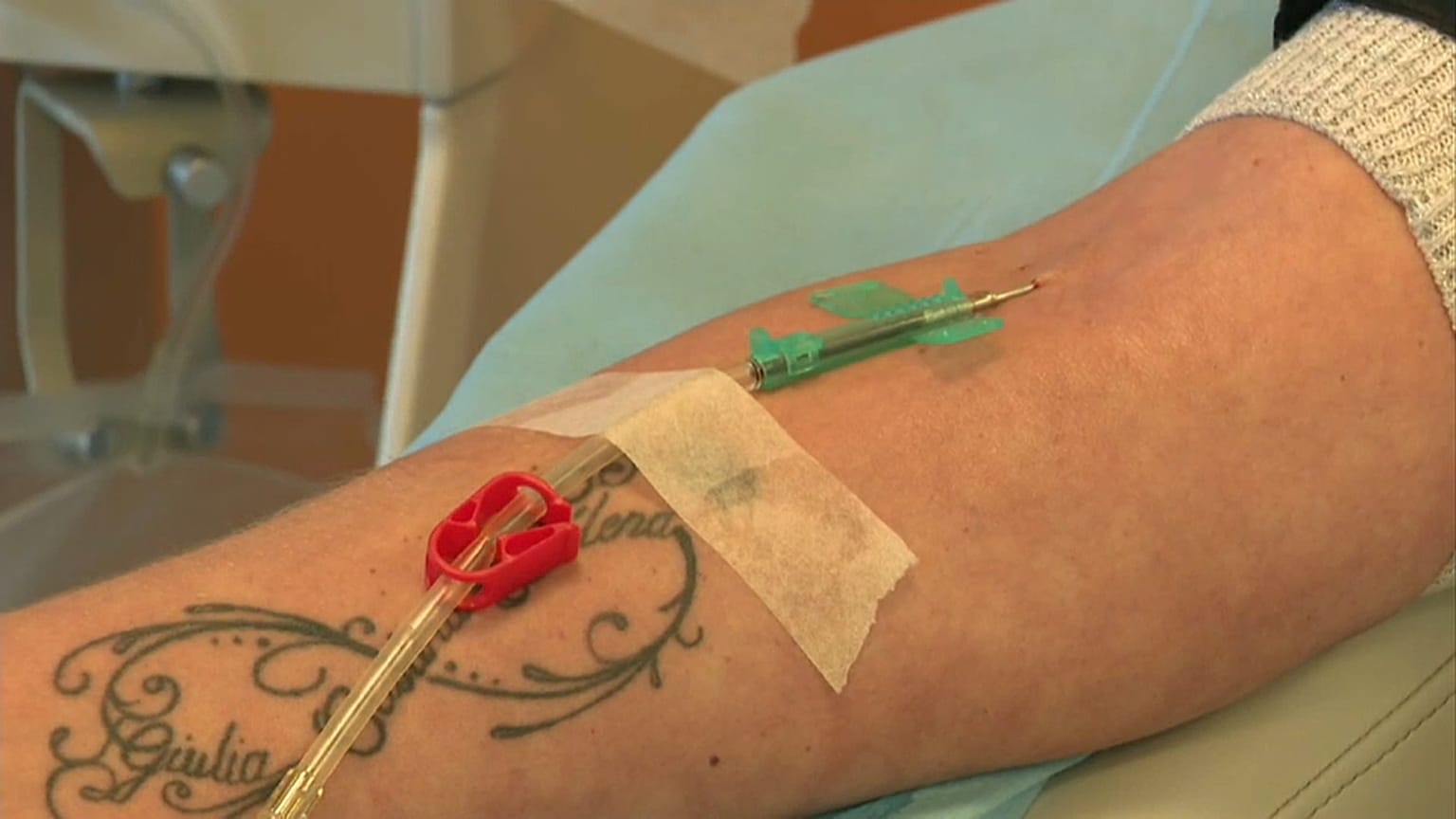 Angst vor Covid-19: Immer weniger Blutspender