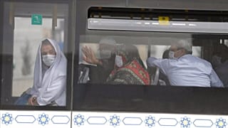 Canlı Anlatım | Türkiye'de son durum: Cuma namazı başta olmak üzere cemaatle namazlara ara veriliyor