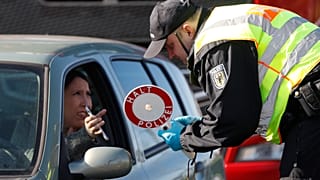 APTOPIX Germany Virus Outbreak