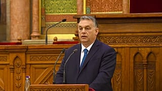 Magyarország lezárja határait, jelentette be Orbán Viktor