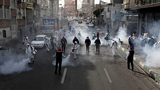 APTOPIX Virus Outbreak Mideast Iran