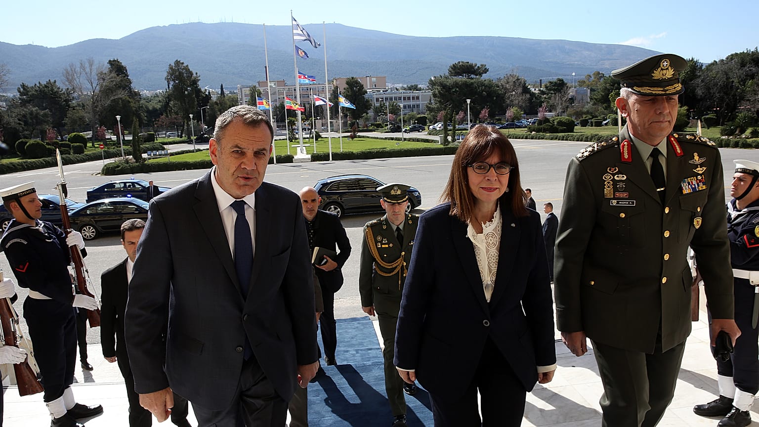 ΣΑΚΕΛΛΑΡΟΠΟΥΛΟΥ Κ - ΕΠΙΣΚΕΨΗ ΣΤΟ ΥΠΕΘΑ