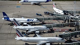 Koronavirüs salgını yüzünden zor günler geçiren havayolu şirketleri ne durumda?