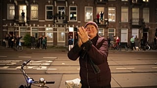 Applaus für die Helfer in Amsterdam