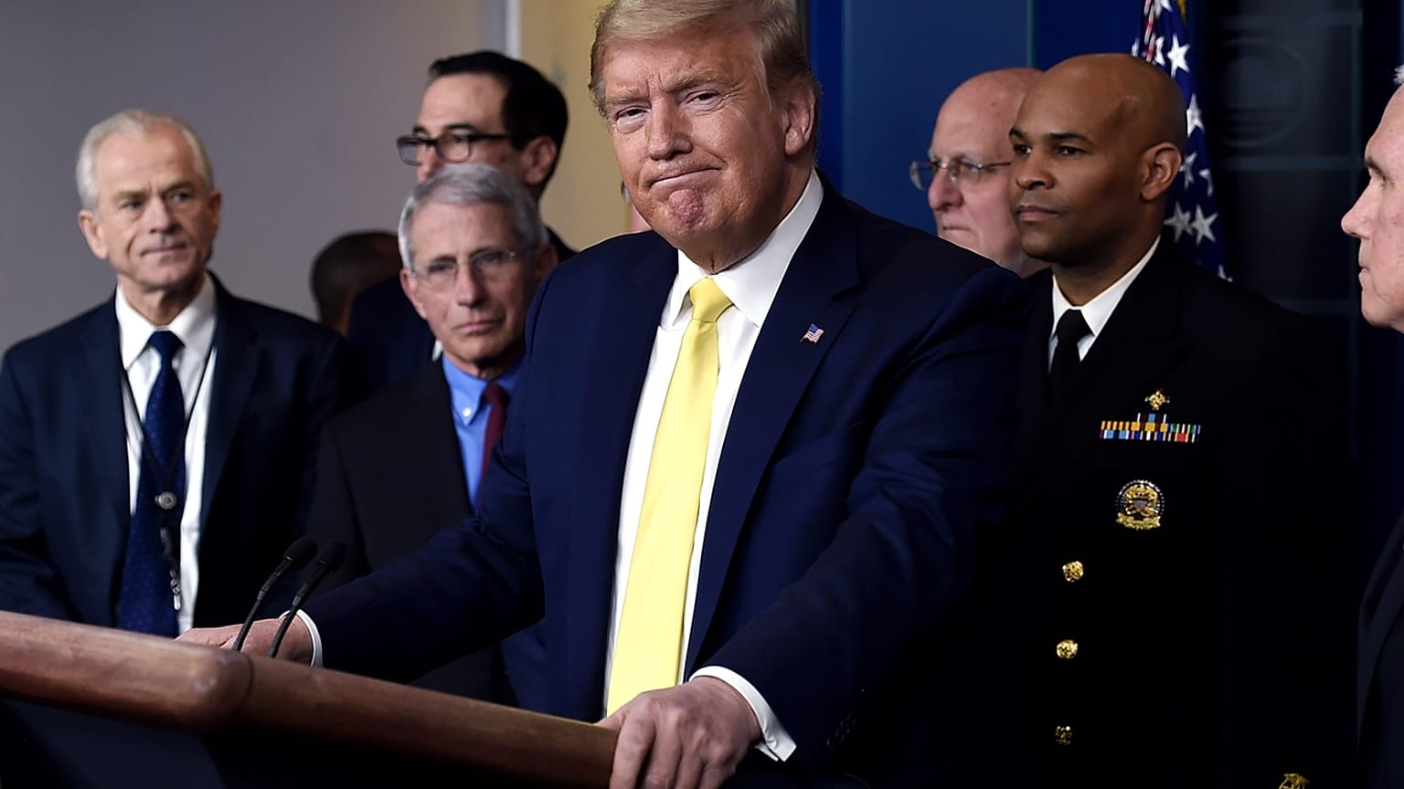 Pekin'in tepkisine rağmen Trump yine 'Çin virüsü' dedi