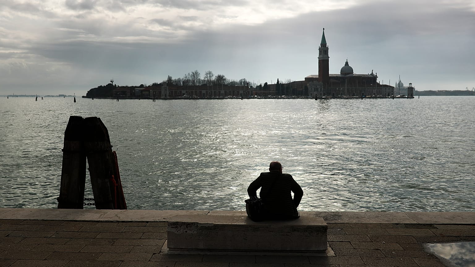 APTOPIX Italy Virus Outbreak