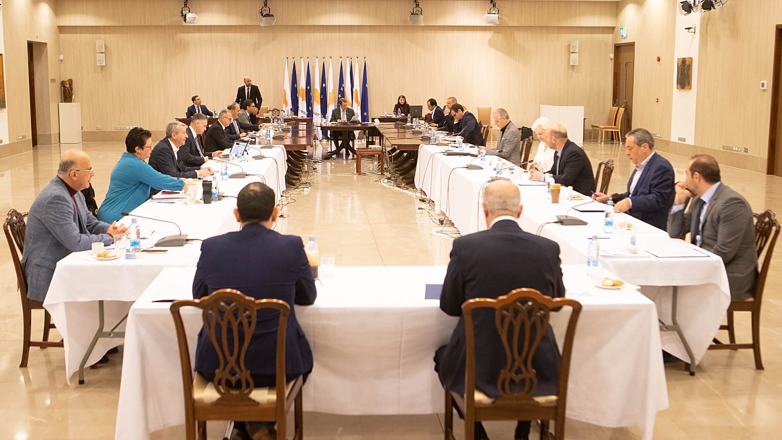 ΠτΔ – Συνεδρία του Συμβουλίου Αρχηγών Πολιτικών Κομμάτων    