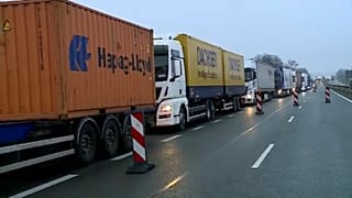 Covid19 Közép-Európa: nem vagy alig tudnak hazamenni a vendégmunkások 
