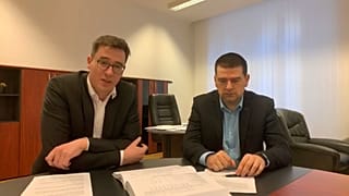 Legyen pénz az embereknél, hangzott el a főpolgármester tájékoztatóján