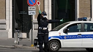 China urge a Italia a tomar medidas contundentes contra el coronavirus