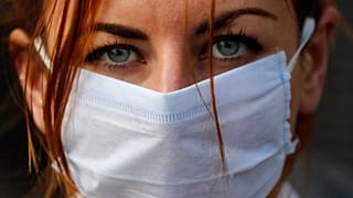 APTOPIX Virus Outbreak Britain